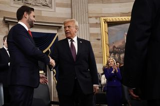 Wystawny lunch u Trumpa. Wykwintne menu. Wiemy, co zaserwowano