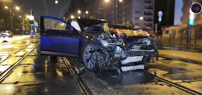 Wsiadła pijana za kółko