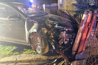 Lędziny: poważny wypadek z udziałem 20-latka bez prawa jazdy. Lądowało LPR