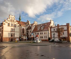 Czy wiesz, skąd wzięły się nazwy miast z Warmii i Mazur? Poznaj ich fascynującą historię