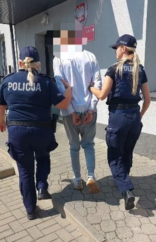 Kibolska burda na osiemnastce. W akcji policja, 5 osób zatrzymanych
