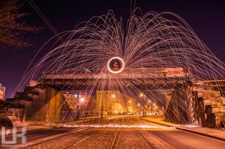 Steel wool photography. Tak maluje się ogniem!