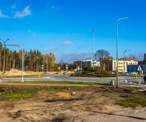 Budowa tunelu pod torami przy PKP Warszawa Wesoła