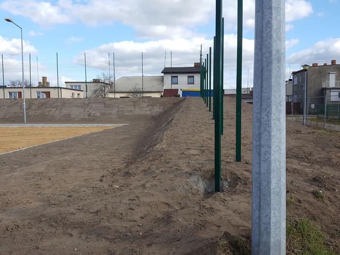 W Lesznie będzie można pograć w siatkówkę plażową. Boiska budowane są na Zatorzu