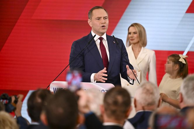 Każdy jej ruch śledzi cała Polska. Co gwiazdy mówią o Marcie Nawrockiej?