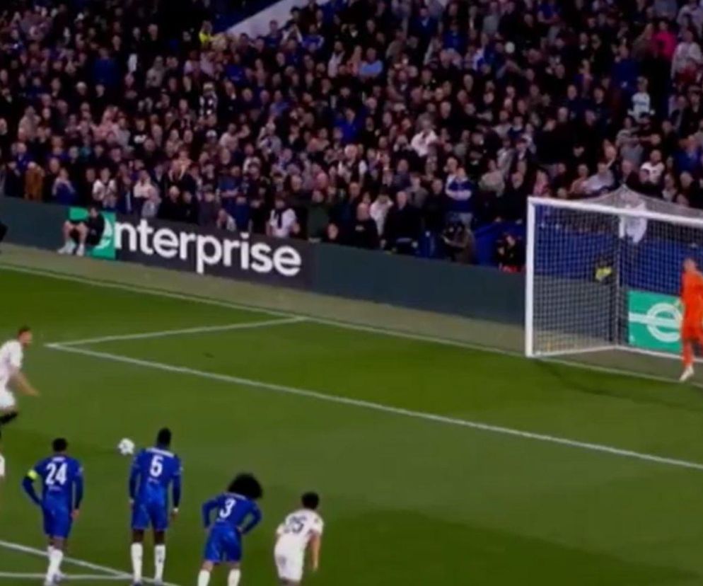 Chelsea - Legia: Gol Pekharta