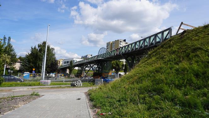 Lublin. Kładka wróciła na swoje miejsce. Jak wygląda konstrukcja nad ulicą Filaretów? Mamy ZDJĘCIA!