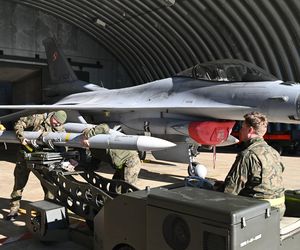 Polskie samoloty F-16