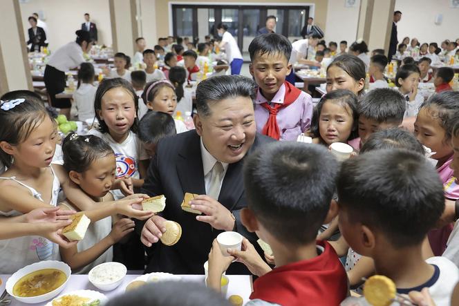 Padły rozkazy Kim Dzong Una. Zabronił naśladowania swojej fryzury!