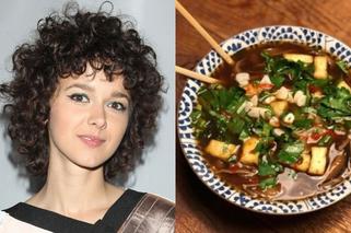 Monika Brodka gotuje zupę pho z warzywnych obierek! Ty wypróbuj klasyczny przepis!