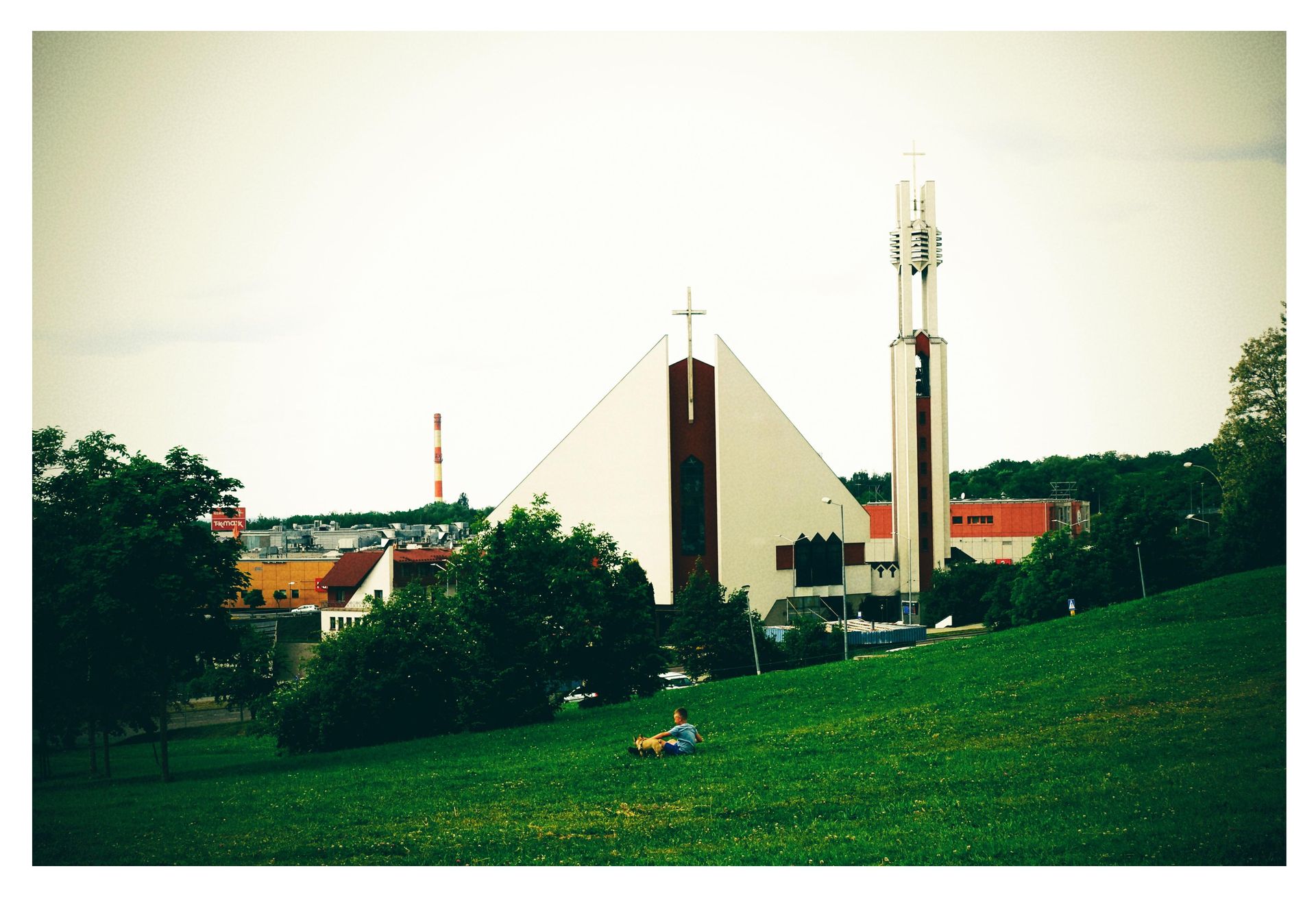 Kościół pw. Dobrego Pasterza na Osiedlu Legionów w Tarnowie