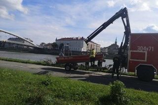 Policyjna akcja na Moście Piłsudskiego w Krakowie