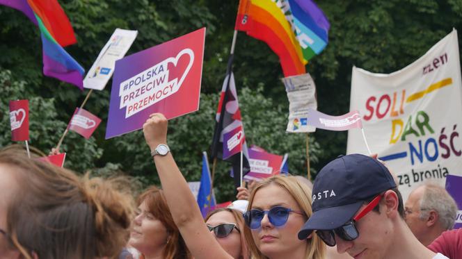 Protest przeciw przemocy w Białymstoku