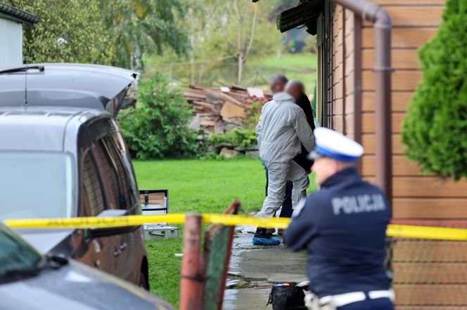 Potrójne morderstwo w Barcicach
