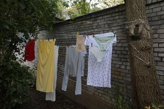 Warszawa: Sąsiedzka WOJNA o pranie na Mokotowie. Kto ma rację? [WIDEO, GALERIA]
