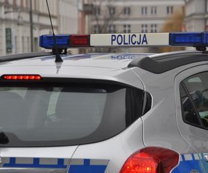 Co za wpadka na S7! Pirat drogowy popędzał... radiowóz