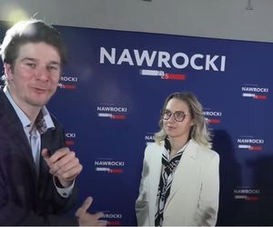 Daniel Nawrocki pozuje z uroczą dziewczyną! Kim jest jego tajemnicza towarzyszka? 