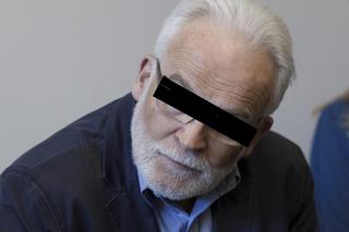 Zmarł, bo lekarz zaszył mu dwie chusty w brzuchu