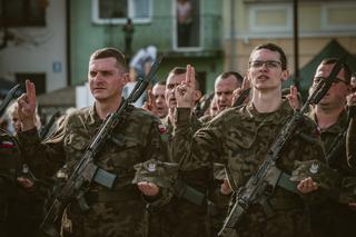 Nowi żołnierze 2 LBOT złożyli przysięgę wojskową