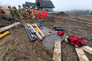 Nie żyje mężczyzna przysypany przez ziemię. Tragedia na Podhalu