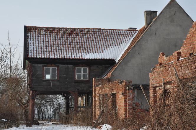 Dom podcieniowy w Mikoszewie na Żuławach – przed remontem
