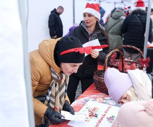 Manufaktura Świętego Mikołaja powróciła do Sosnowca. Warsztaty, jarmark, karuzele i inne atrakcje