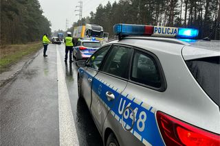 Huknął w tył hyundaia? Jego kierowca zginął po zderzeniu z tirem. Makabryczny wypadek