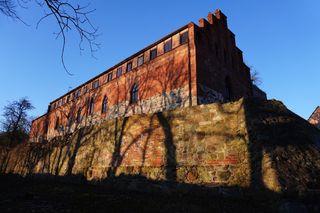 Zamek Bierzgłowski nieopodal Torunia. Zaciszne miejsce pełne historii idealne na spacery [GALERIA]