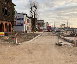 Budowa linii tramwajowej na Jar zablokowała wyjazd mieszkańcom Torunia