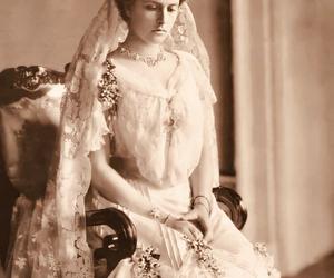 Królowa Elżbieta II nie żyje. Król Karol III to potomek polskiego generała
