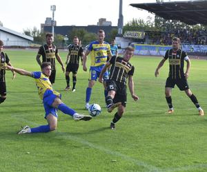 Elana Toruń - Pogoń Nowe Skalmierzyce 1:0, zdjęcia z meczu na Stadionie im. Grzegorza Duneckiego