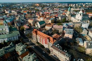 Remont szkoły im. Vetterów będzie dłuższy i droższy [GALERIA]