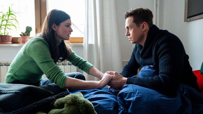 Barwy szczęścia odc. 3191. Weronika (Maria Świłpa), Błażej Modrzycki (Piotr Ligienza)	