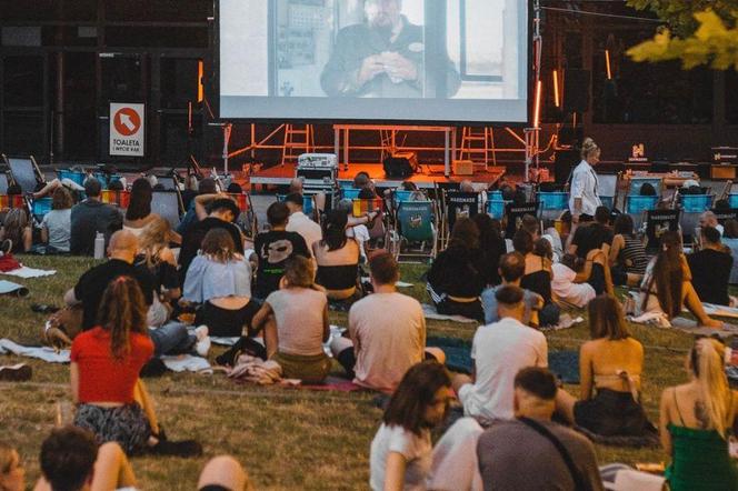 Kino letnie na tarasach Spodka w Katowicach. Jakie filmy zobaczymy w tym tygodniu?