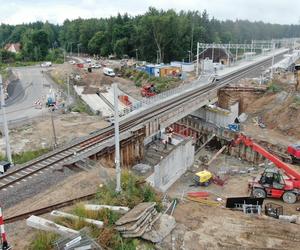 Trwają prace na międzynarodowej linii Rail Baltica. Zobacz postępy robót w Ełku