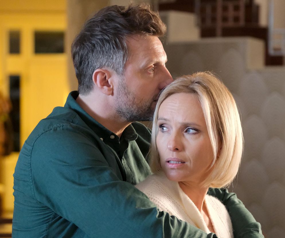 M jak miłość odc. 1795. Dorota Kawecka (Iwona Rejzner), Bartek (Arkadiusz Smoleński)