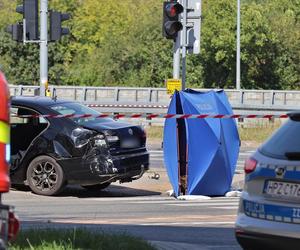 Śmiertelny wypadek z udziałem karetki! Kierowca nie miał szans