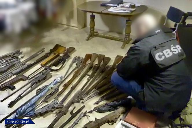 Afera w Dąbrowie Górniczej. Zatrzymali małżeństwo policjantów! Agnieszka i Norbert W. skrywali tajemnicę