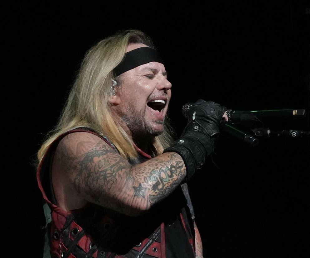 Vince Neil prostuje informacje na temat swojego stanu zdrowia. Muzyk Mötley Crue przeszedł 4 udary