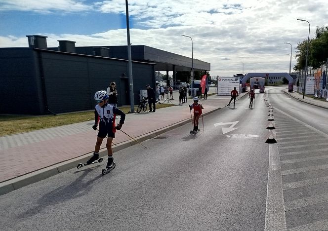 Zawody o Puchar Polski na nartorolkach Marwe Cup 2025 zostały zainaugurowane w Siedlcach