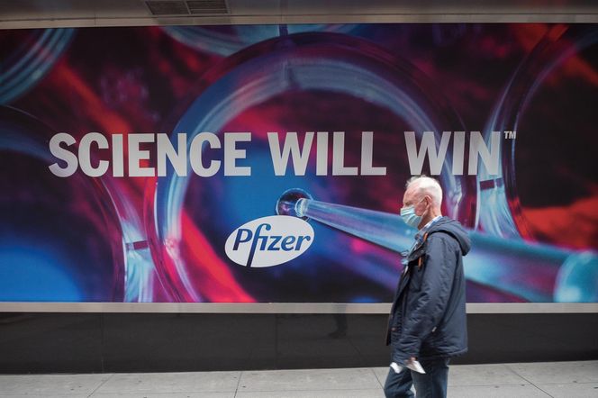 Pfizer, producent jednej ze szczepionek przeci covid
