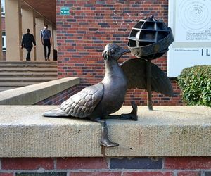 Rzeźby Marianów w Kołobrzegu