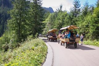 Rozpoczęły się testy busa nad Morskie Oko