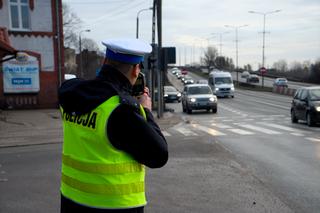 Więcej policyjnych kontroli w majówkę. Kierowcy, noga z gazu!