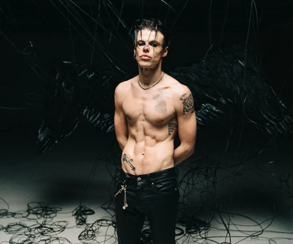 Yungblud wybrał albumy, bez których nie mógłby żyć. Na liście m.in. Sex Pistols!