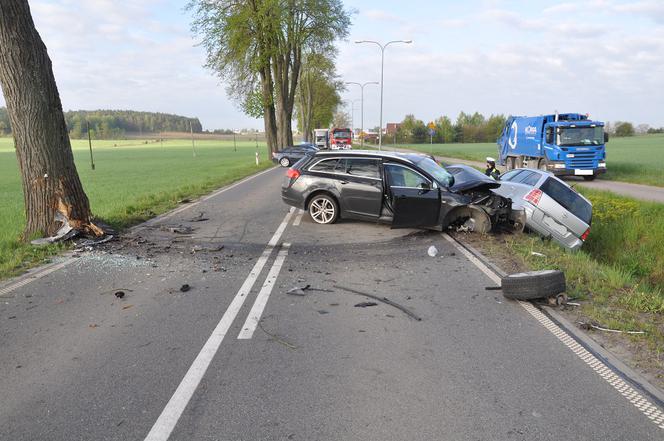 Wypadek na trasie Działdowo-Kozłowo. Dwie osoby w szpitalu