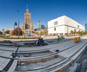 Wielki powrót tramwajów na Marszałkowską. Pojadą po zielonym dywanie
