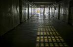 Tak wyglądają więzienia w Polsce. W tych warunkach odsiadują wyroki skazańcy [ZDJĘCIA].