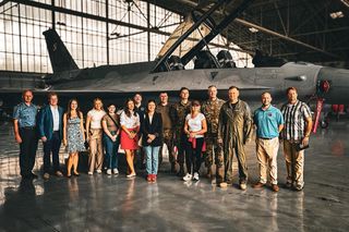 Kongresmeni USA w Polsce. Wizyta w 31. Bazie Lotnictwa Taktycznego