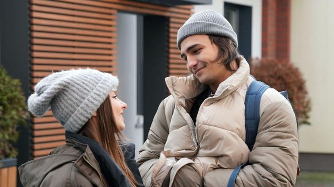 Barwy szczęścia odc. 3209. Ewa (Gabriela Ziembicka), Romeo (Jacek Tyszkiewicz)